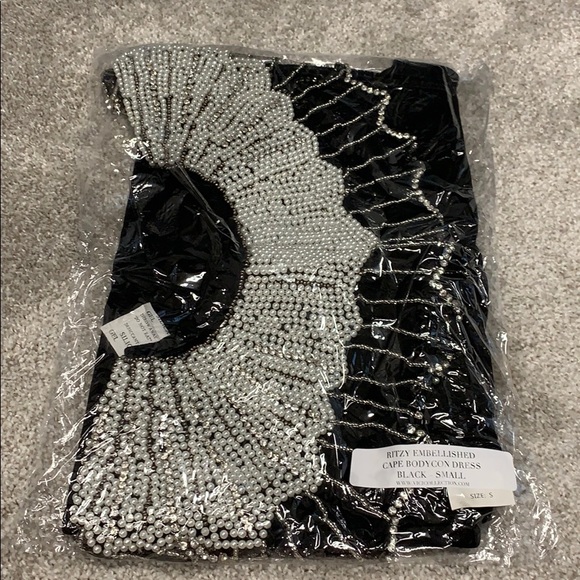 VICI Ritzy Dress - Picture 3 of 3